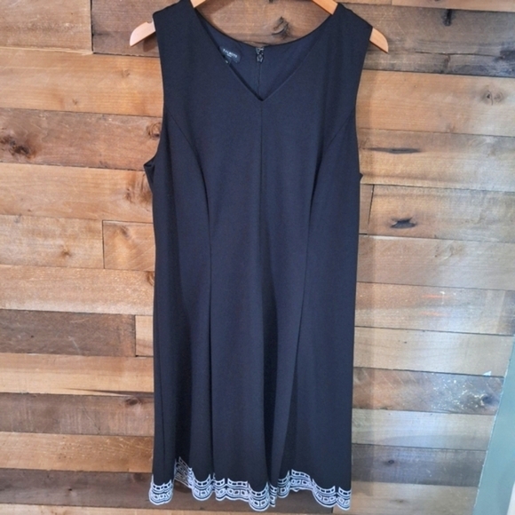 Talbots Dresses & Skirts - Talbots Petite Embroidered Hem Black Fit & Flare Dress SZ 16P